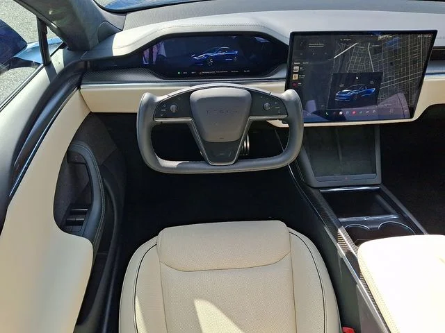 Used 2021 Deep Blue Metallic Tesla Plaid image 11