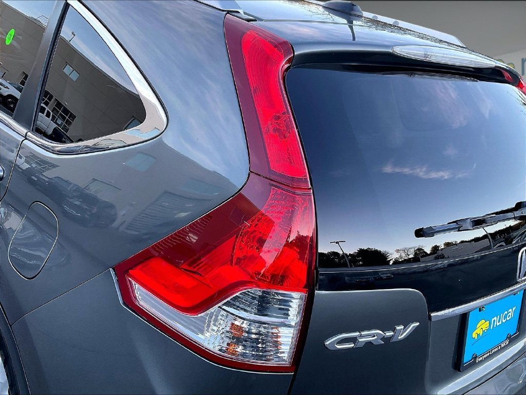 Used 2014 Gray Honda EX-L image 33