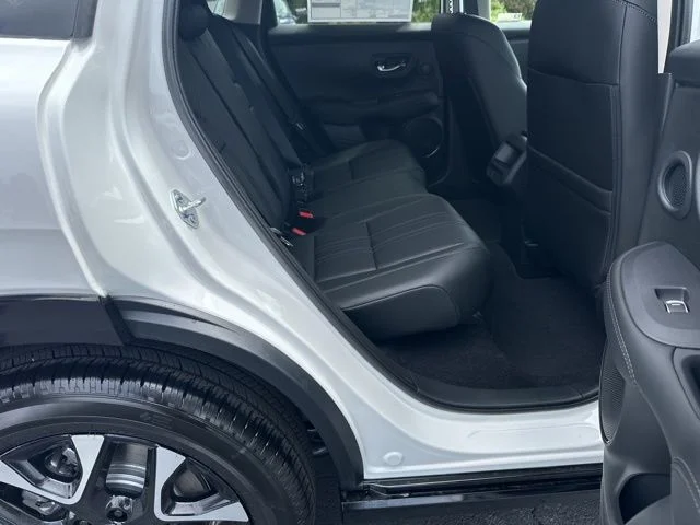 New 2026 Platinum White Pearl Honda EX-L image 19