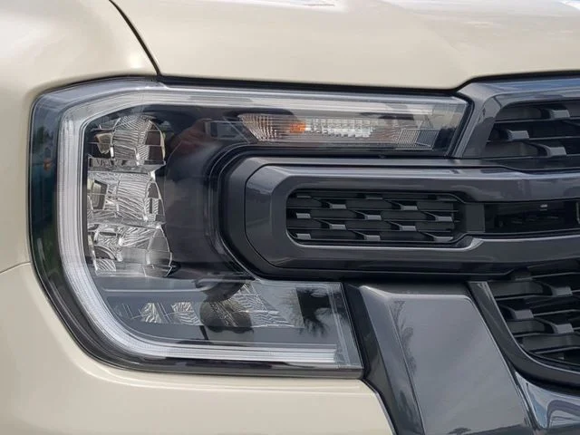 New 2026 Beige Ford XLT image 10