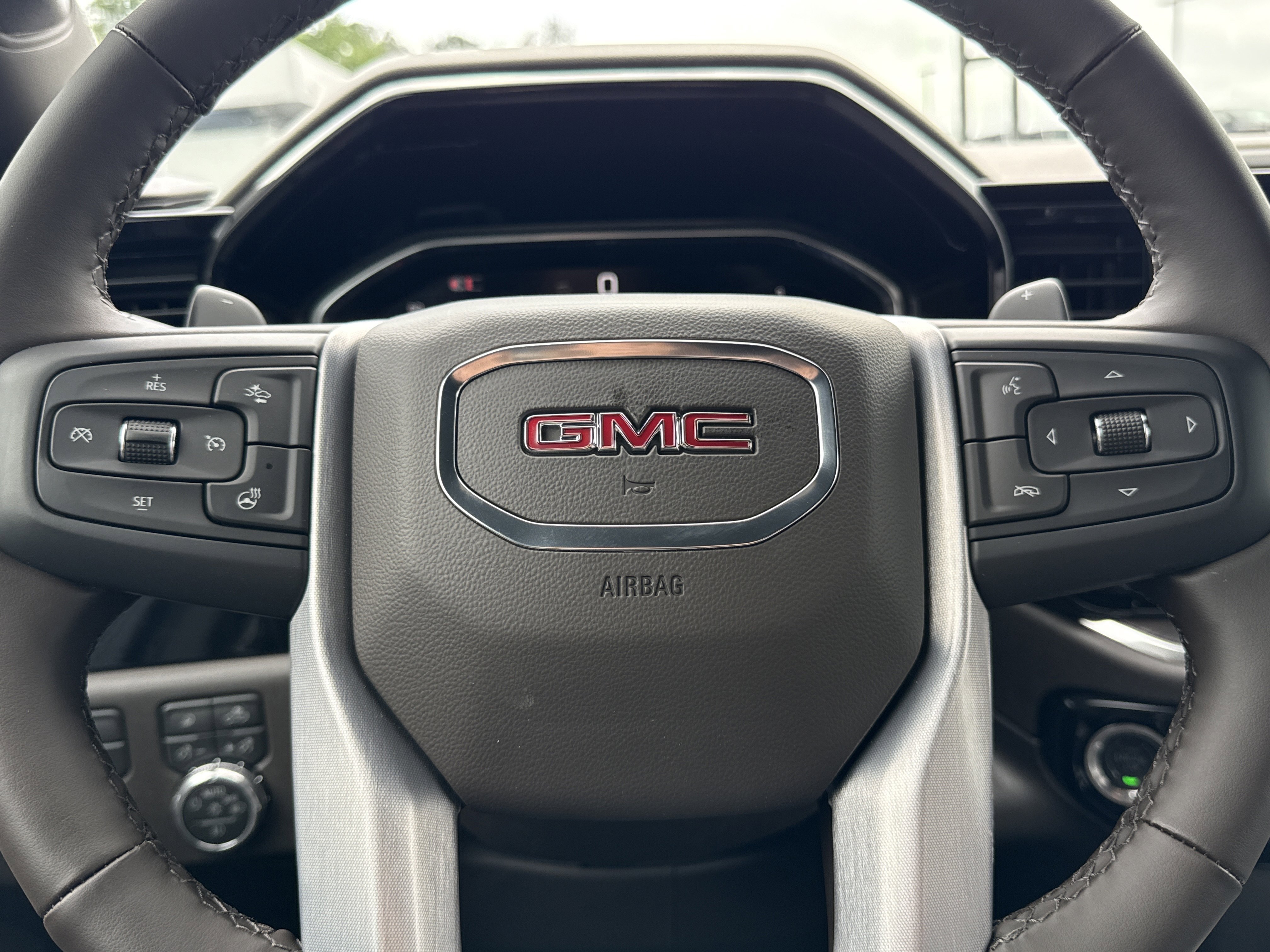 2026 GMC Sierra 1500 SLT - Photo 22