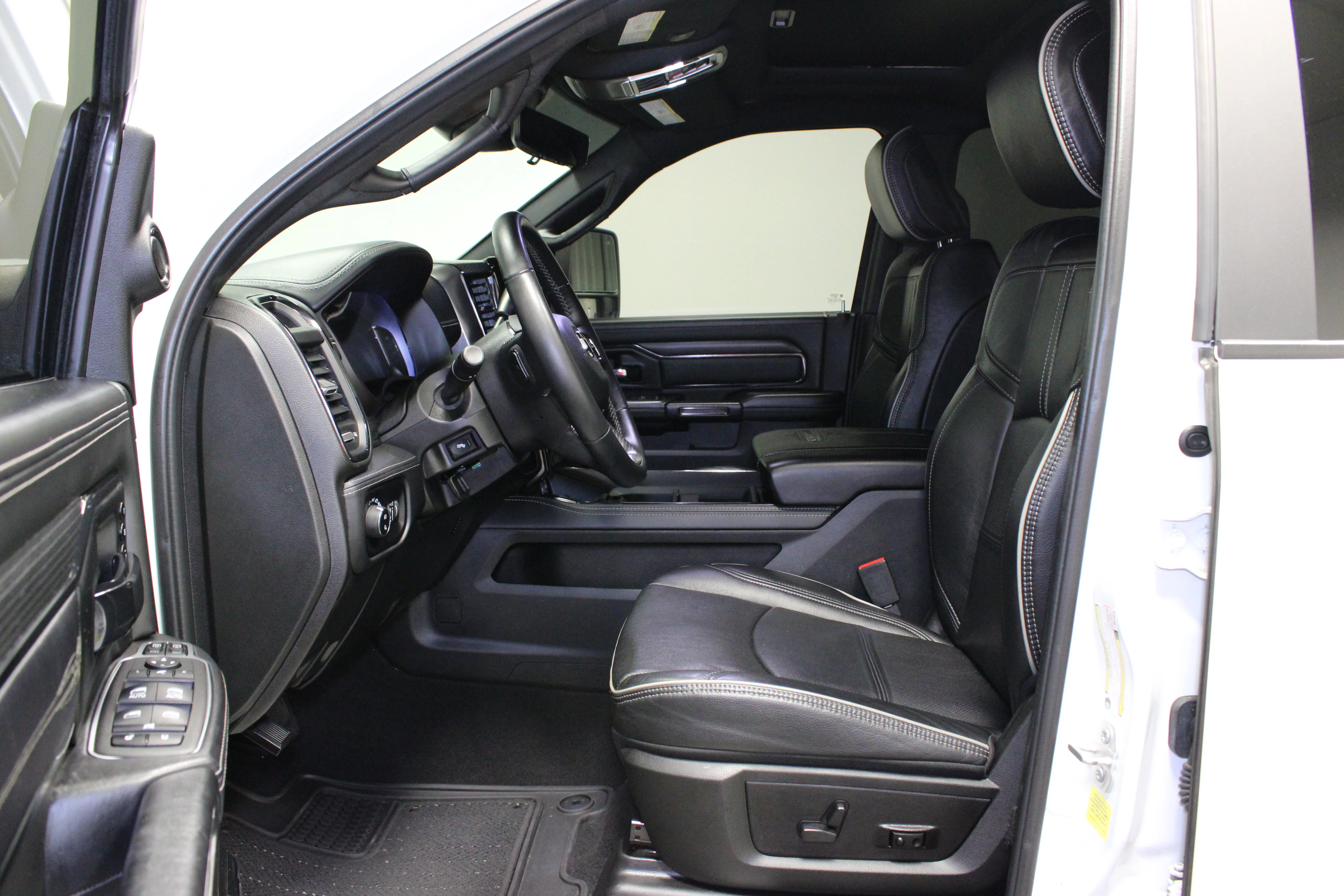 Used 2024 Bright White Clearcoat Ram Limited image 16