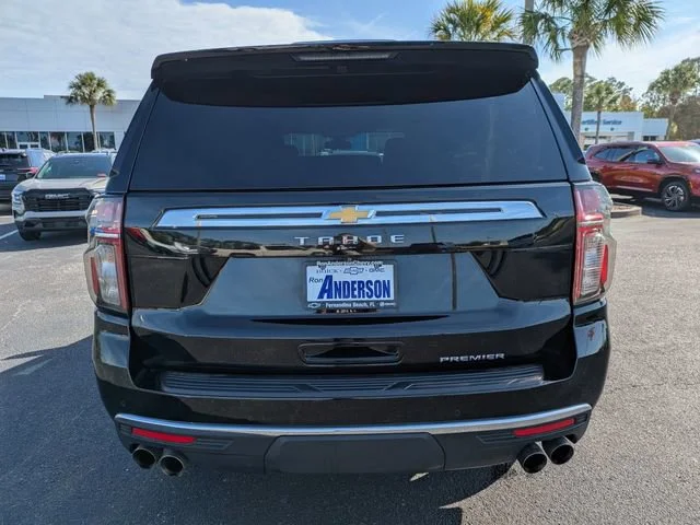 Used 2022 Black Chevrolet Premier image 5