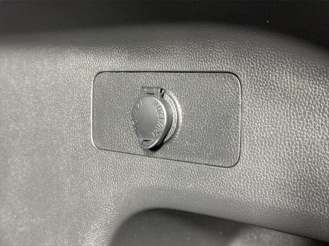 Certified Used 2025 ICE CAP Toyota  image 38