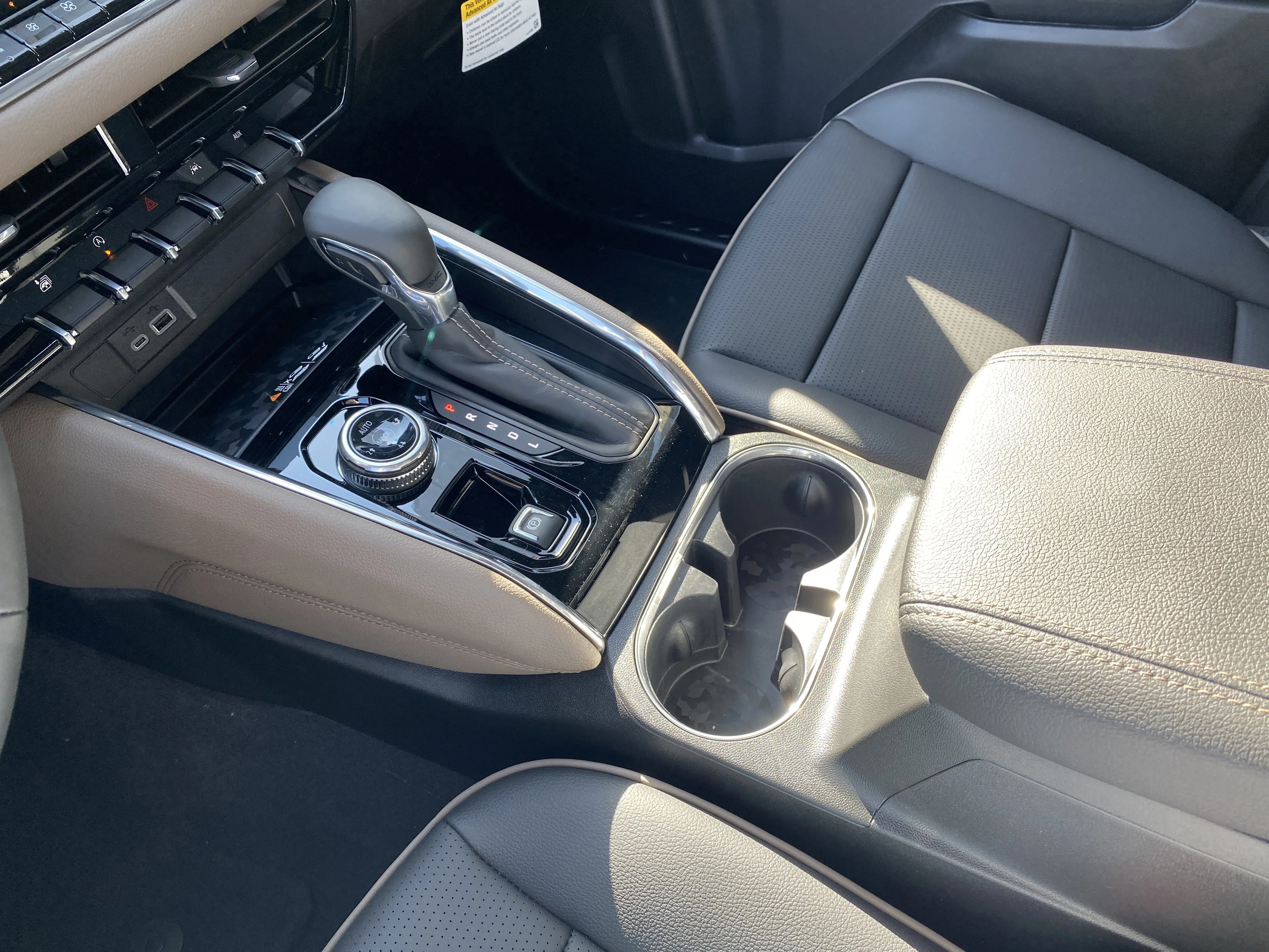 New 2026 ONYX BLACK GMC 4WD Denali image 23