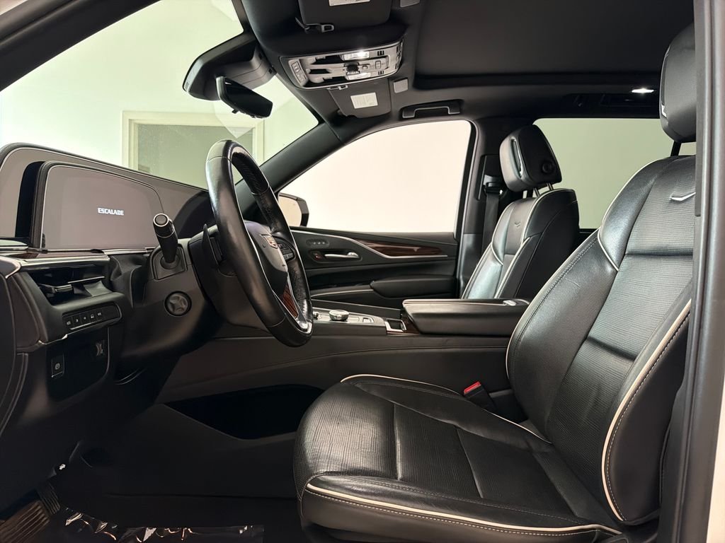 Used 2022 White Cadillac Premium Luxury image 14