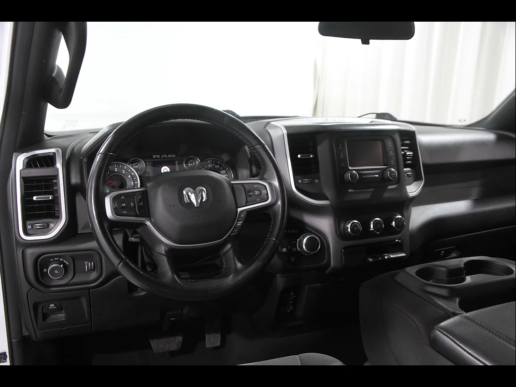Used 2023 WHITE Ram Big Horn image 6