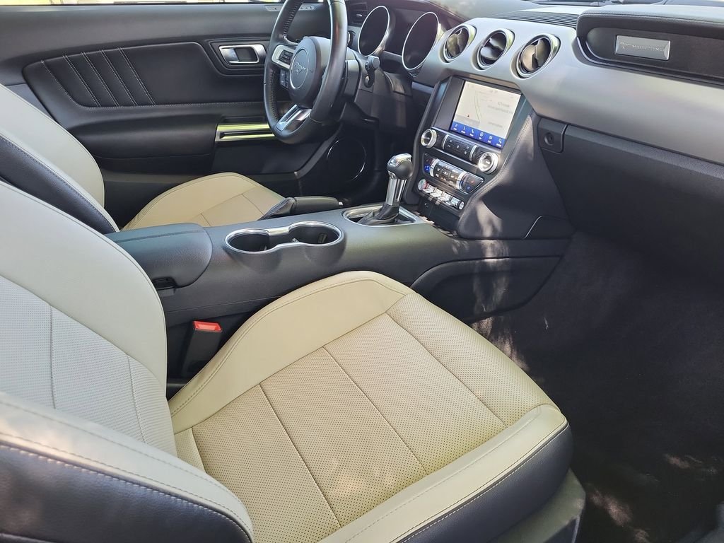 Used 2021 Blue Ford GT Premium image 19