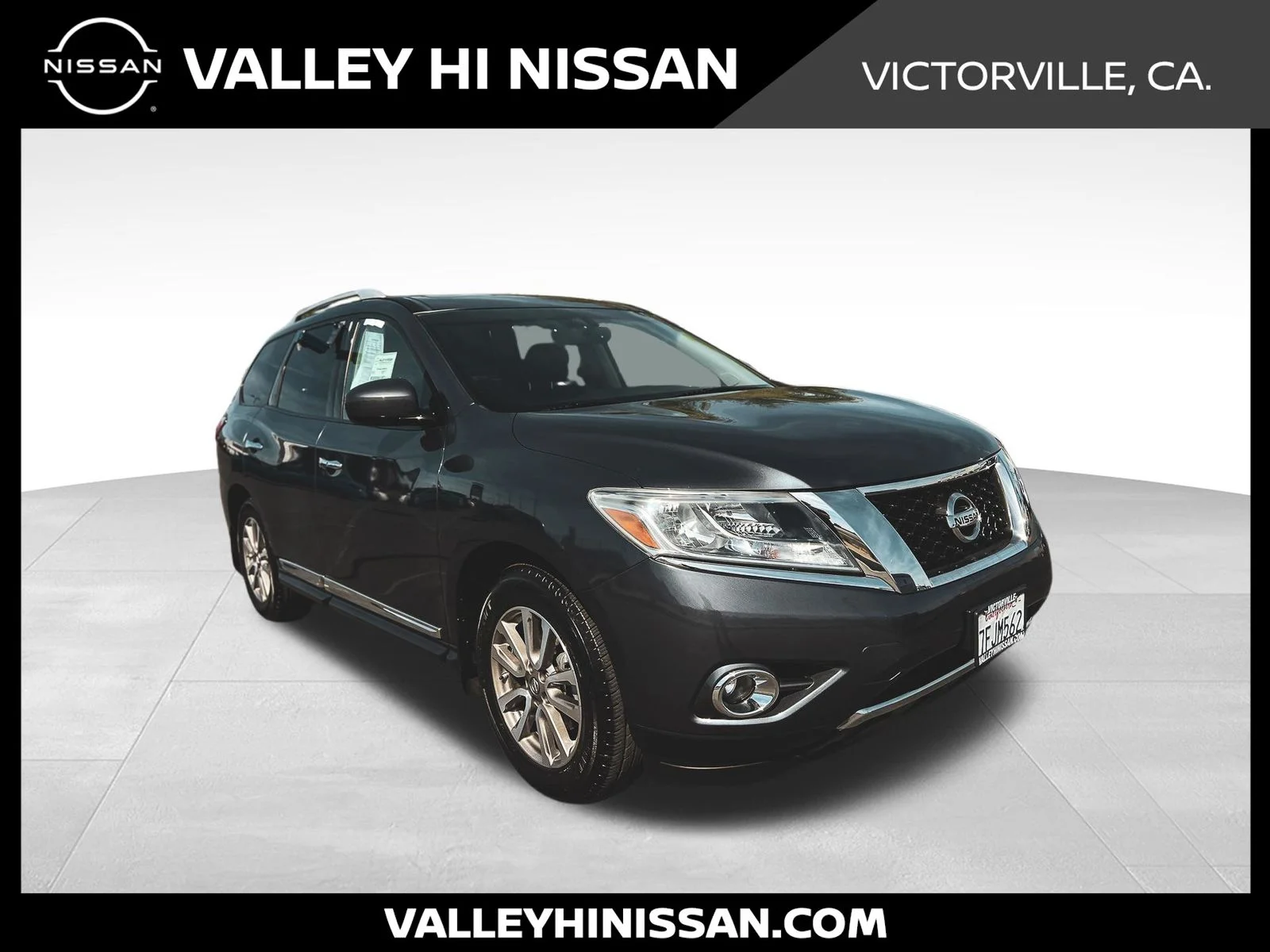 2014 Nissan Pathfinder SL 2WD's photo