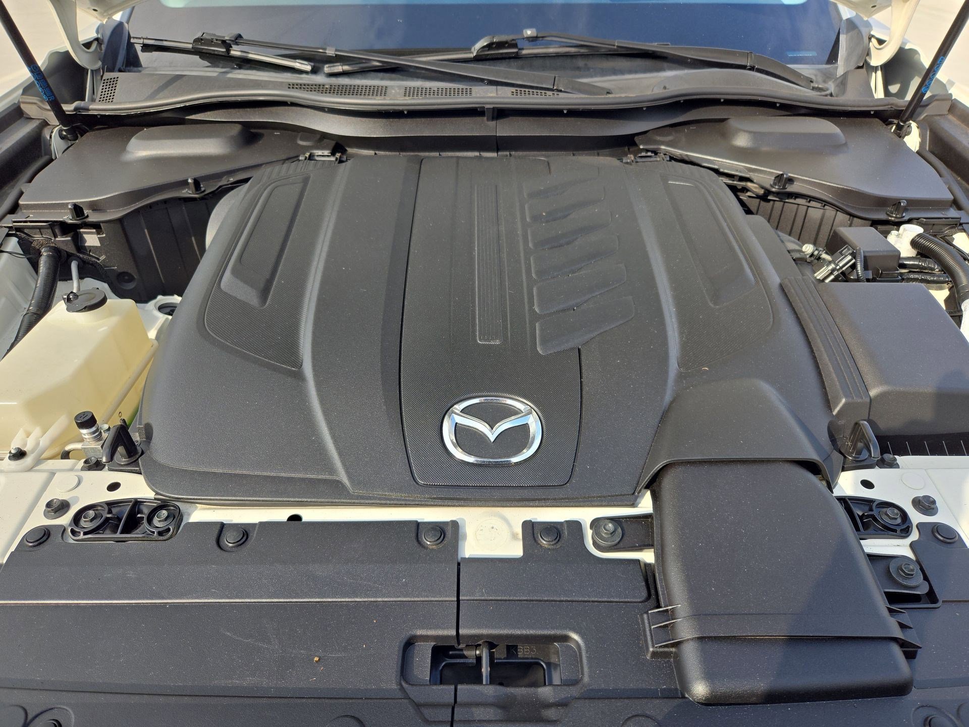 Used 2024 Rhodium White Premium Mazda 3.3 Turbo Premium image 34