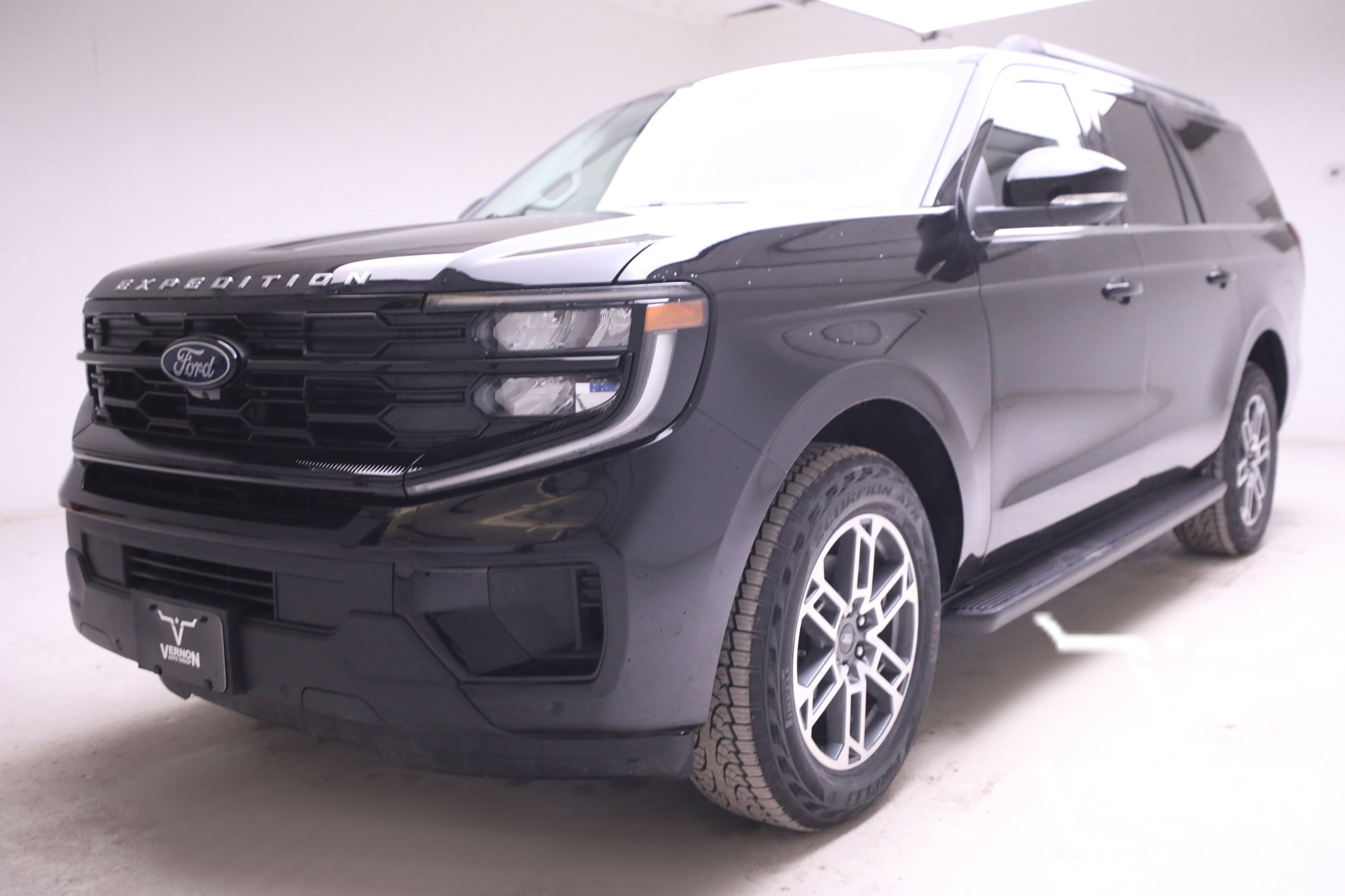2025 Ford Expedition Active MAX 4x4's photo