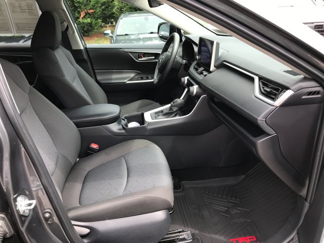 Used 2025 Magnetic Gray Metallic Toyota XLE image 25