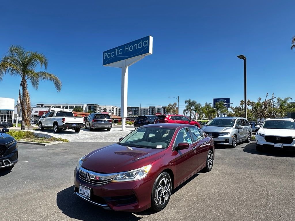 Used 2016 Basque Red Pearl II Honda LX image 2