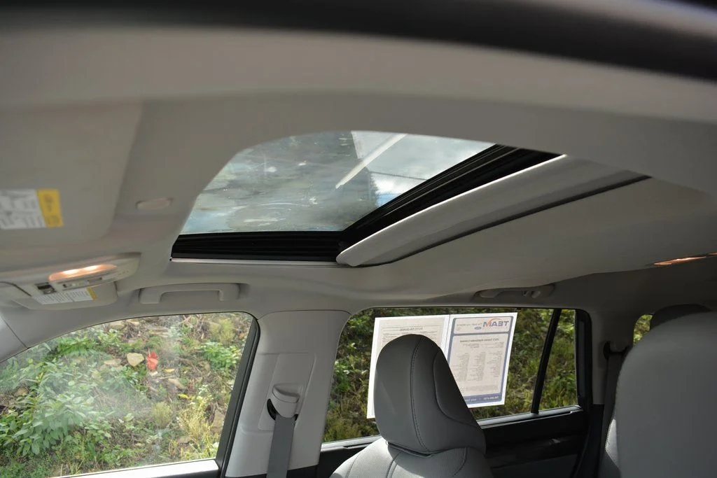 2023 Toyota Highlander Limited - Photo 10