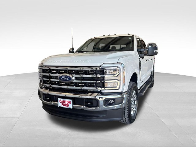 New 2026 Ford Super Duty F-250® Lariat® 4X4 Crew Cab