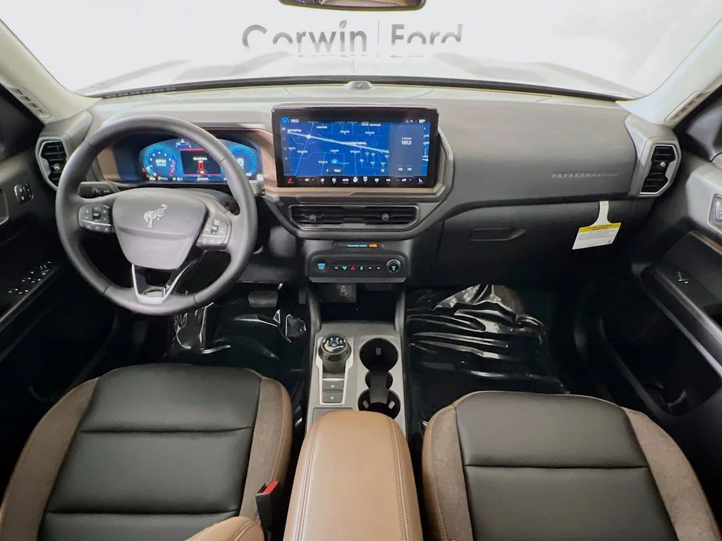 New 2025 Carbonized Gray Metallic Ford Outer Banks image 7