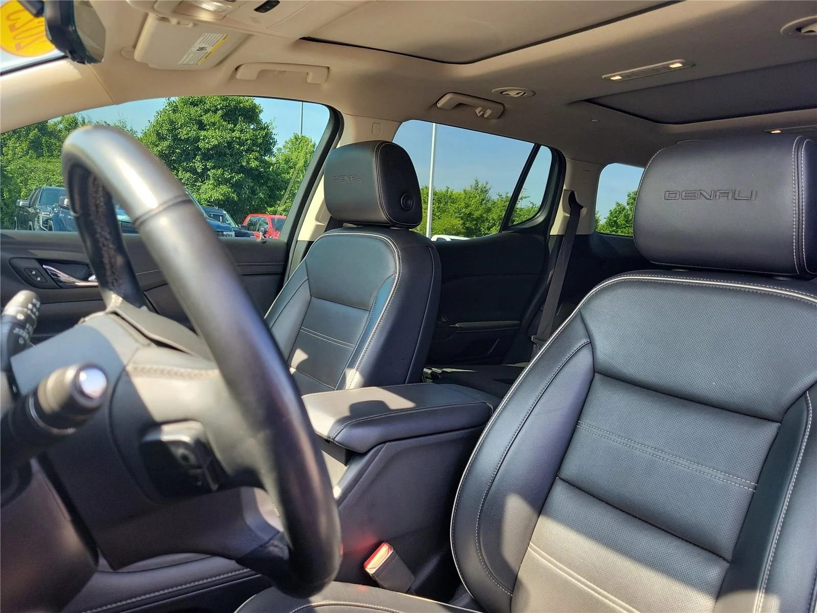 2023 GMC Acadia Denali - Photo 19