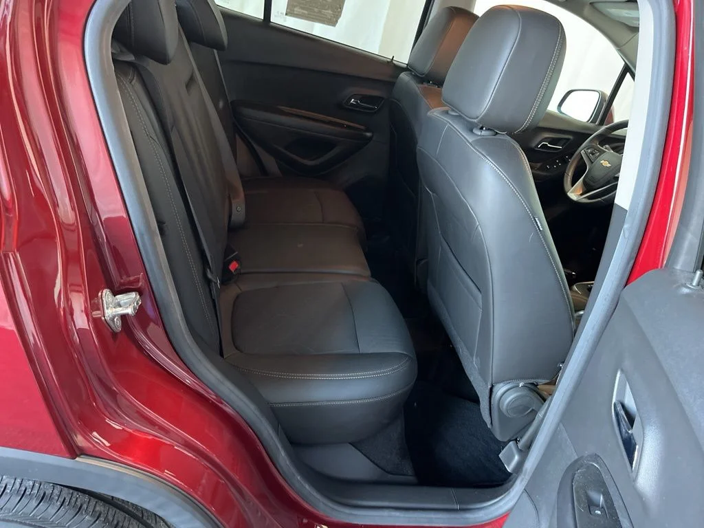 Used 2022 Red Chevrolet LT image 20