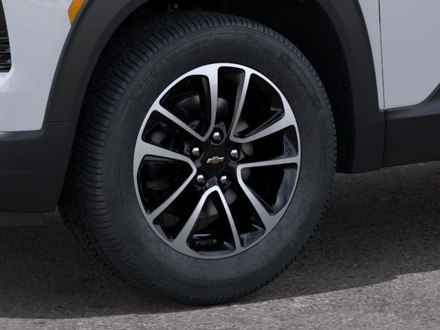 New 2026 Summit White Chevrolet LT image 9