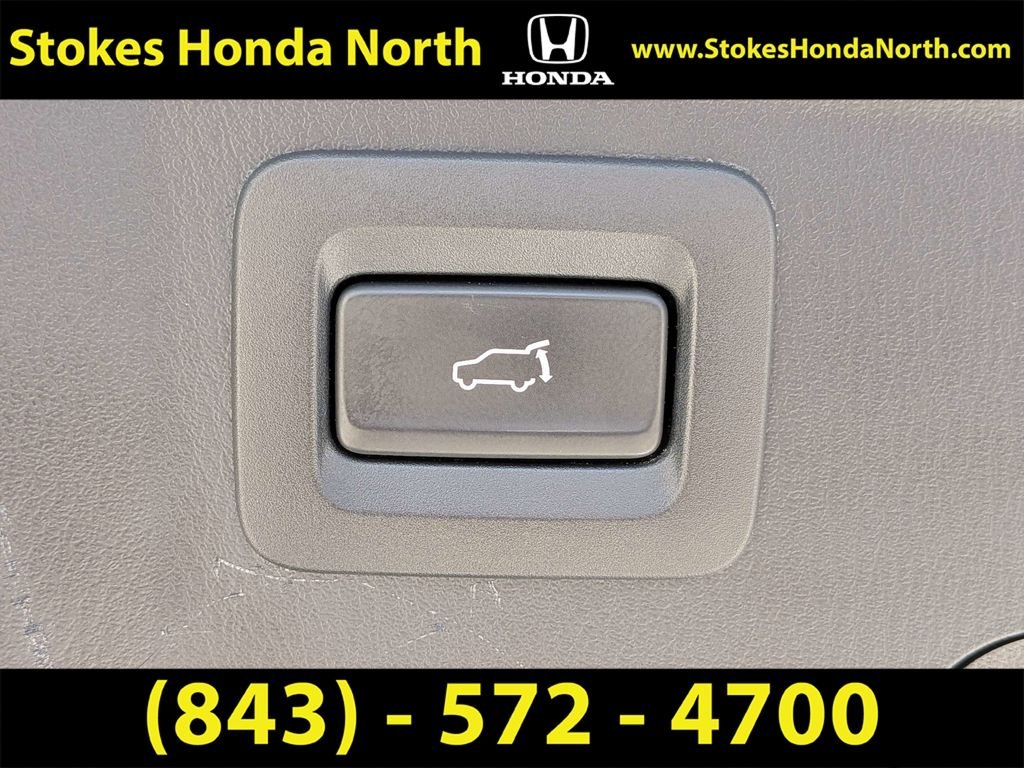 Used 2020 White Mazda Grand Touring image 17