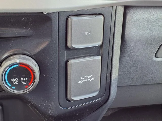 2026 Ford F-250 Super Duty XLT - Photo 13