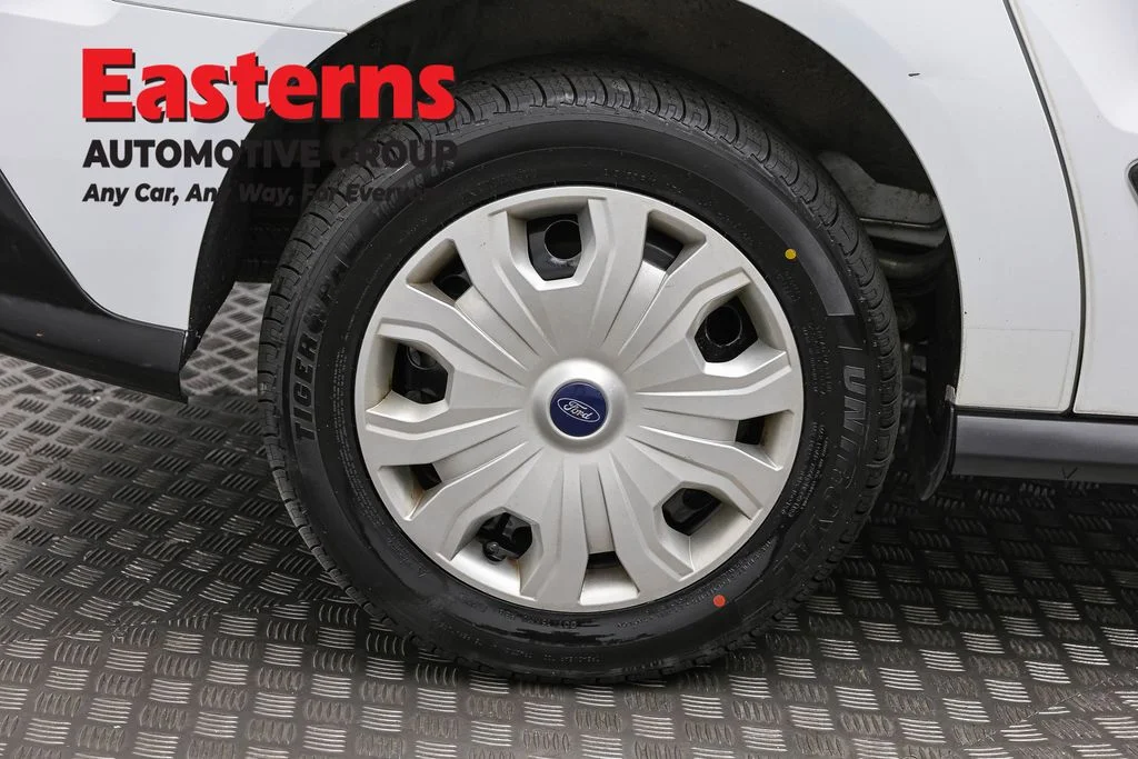 Used 2020 White Ford XLT image 31