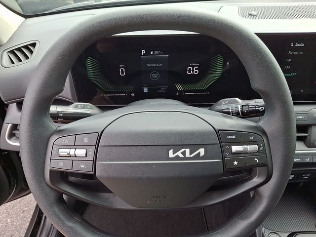 Used 2025 Black Kia LX image 19