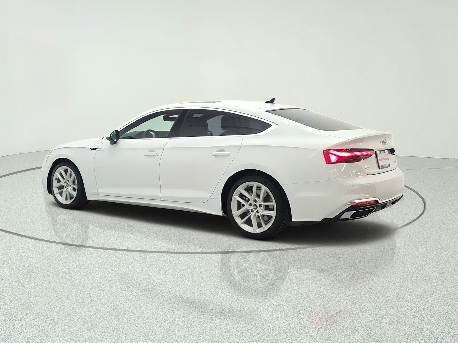 Used 2023 Glacier White Metallic Audi S line Premium image 7