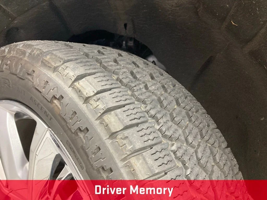Used 2022 Black Chevrolet High Country image 24