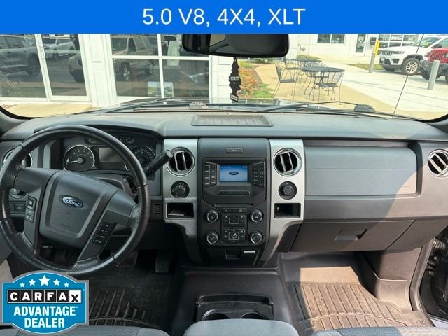 Used 2013 Black Ford XLT image 13