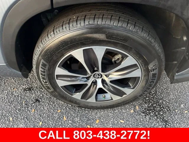 Used 2023 Gray Toyota XLE image 31
