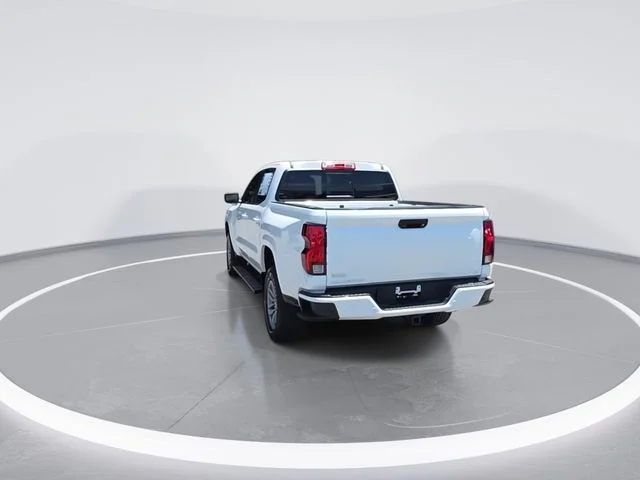 Used 2024 White Chevrolet LT image 5
