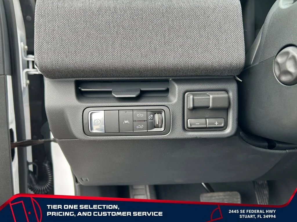 New 2026 Summit White GMC Elevation Extended Range image 23