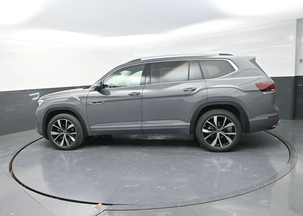 New 2026  Volkswagen 2.0T SEL Premium R-Line image 6
