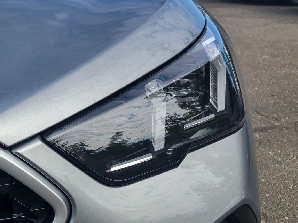 2026 BMW X2 28i - Photo 9