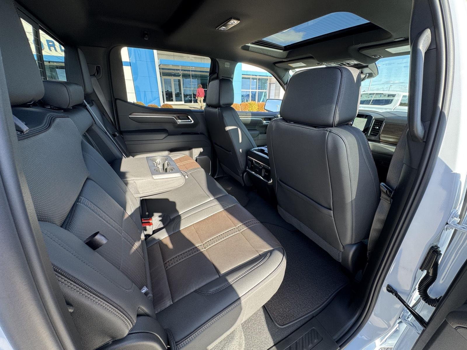2026 Chevrolet Silverado 1500 High Country - Photo 45