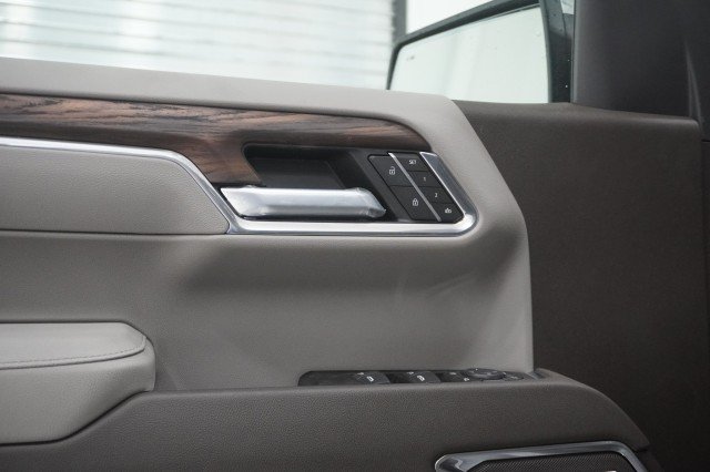 2026 GMC Sierra 1500 SLT - Photo 19