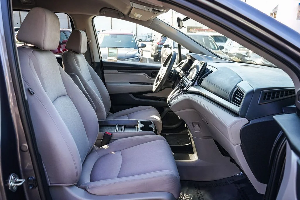 Used 2020  Honda EX image 15