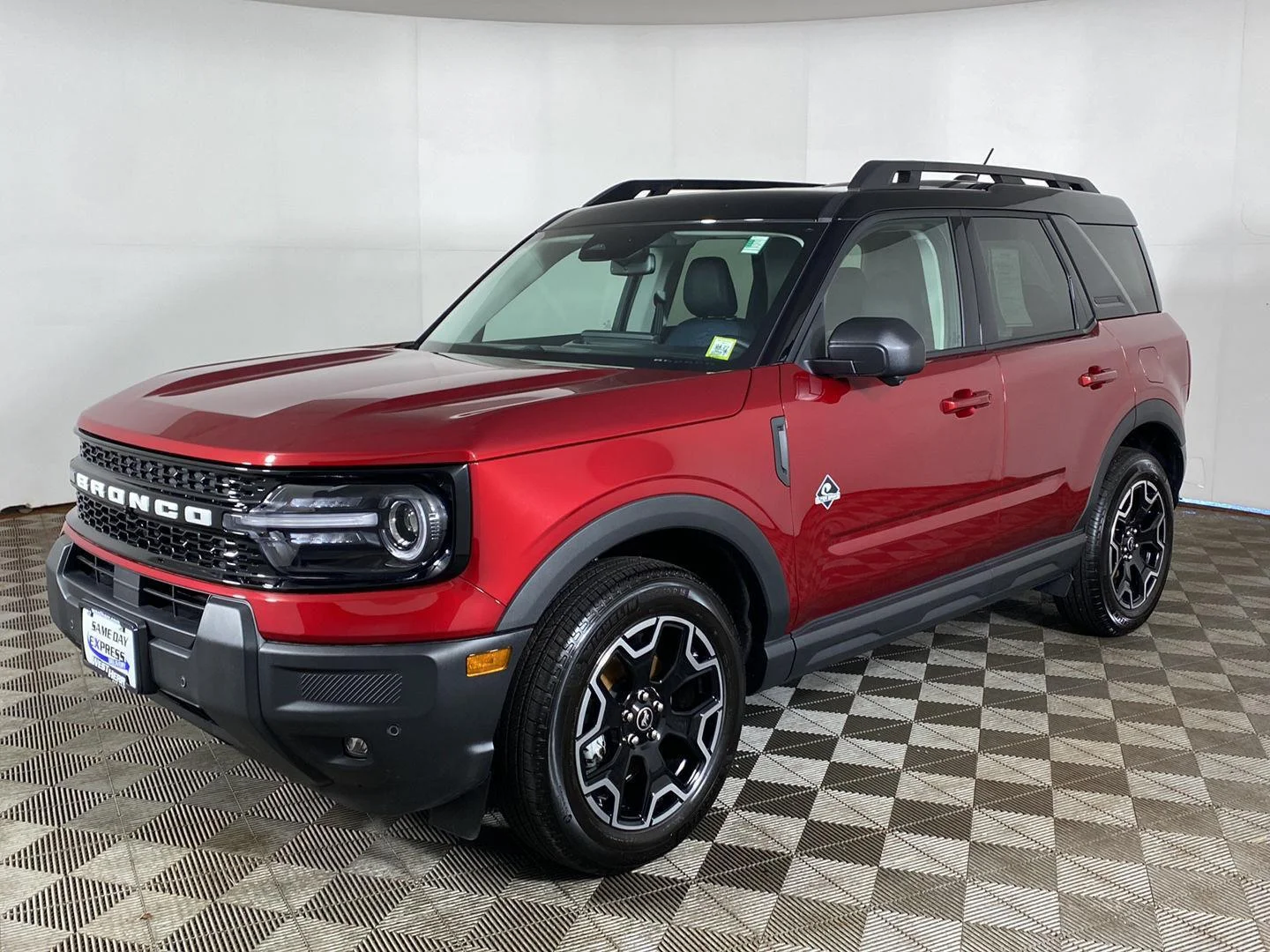 New 2025 Ruby Red Metallic Ford Outer Banks image 37