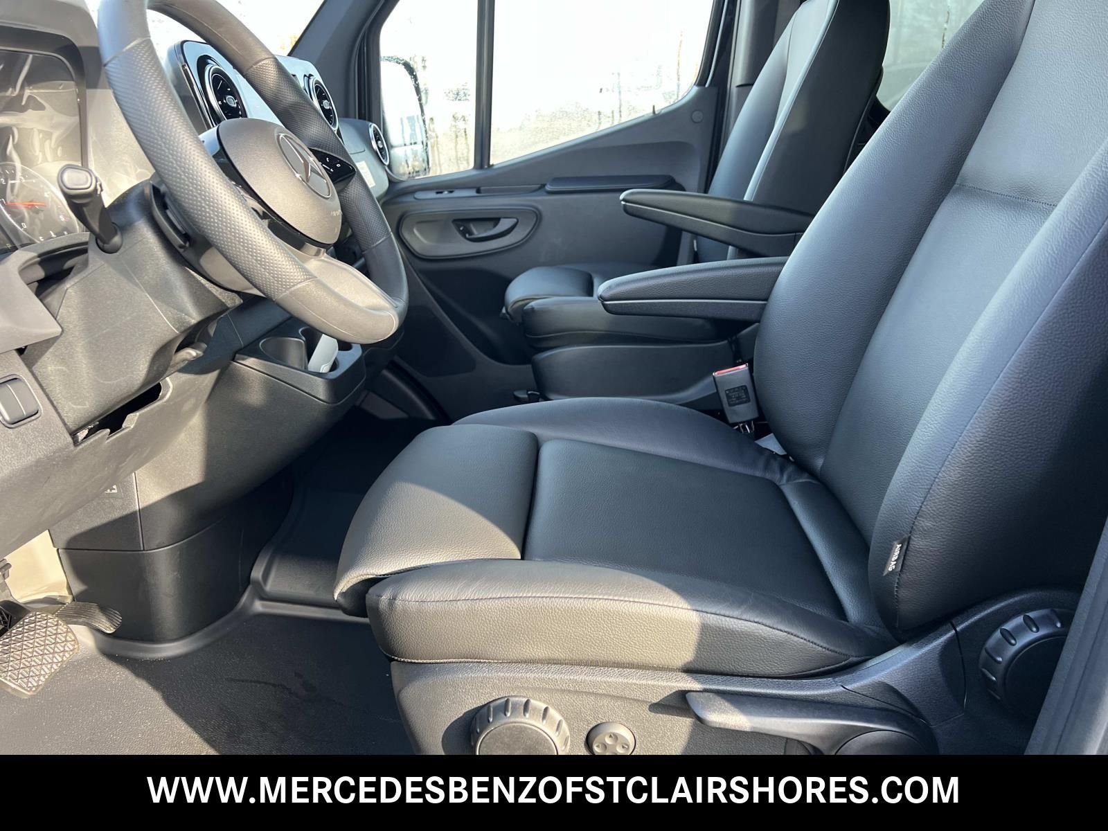 2025 Mercedes-Benz Sprinter Passenger Van Base - Photo 23