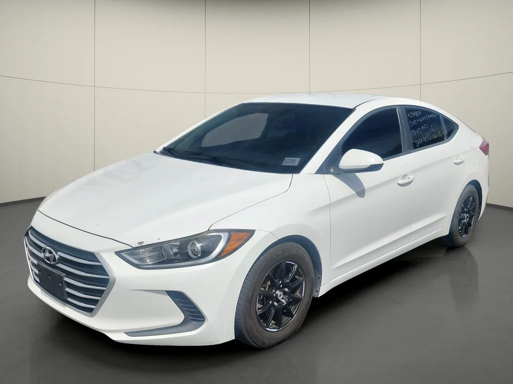 Used 2017 White Hyundai SE image 3