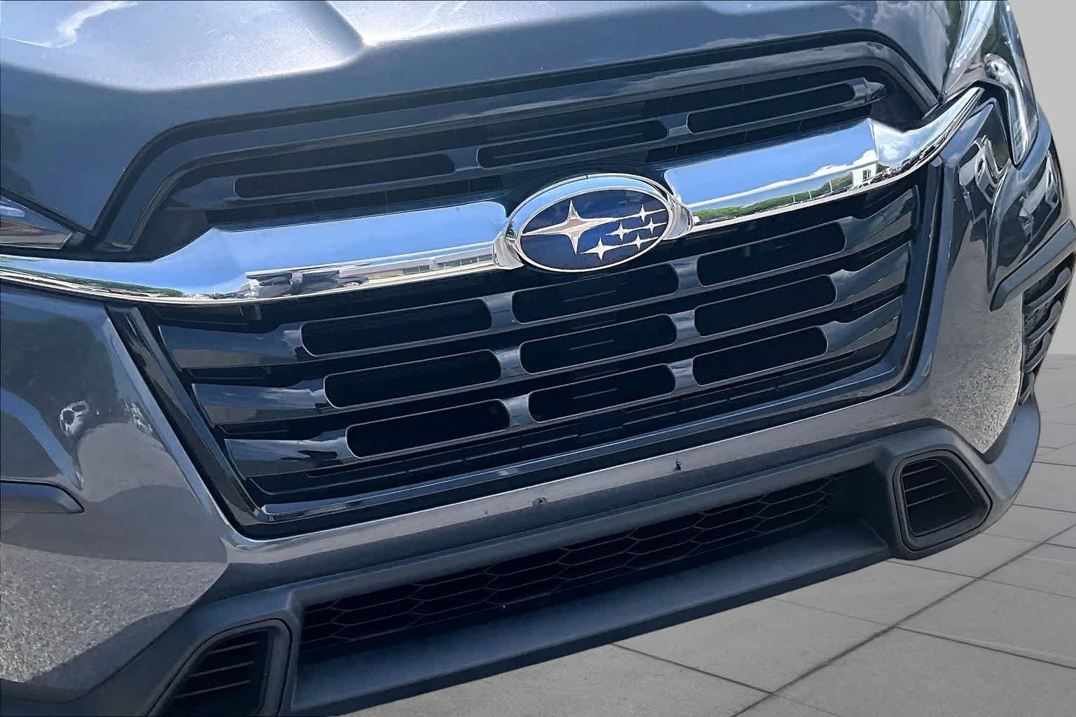 Used 2023 Magnetite Gray Metallic Subaru Premium image 29