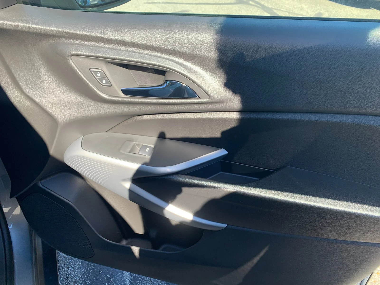 2026 Chevrolet Trax LS - Photo 19