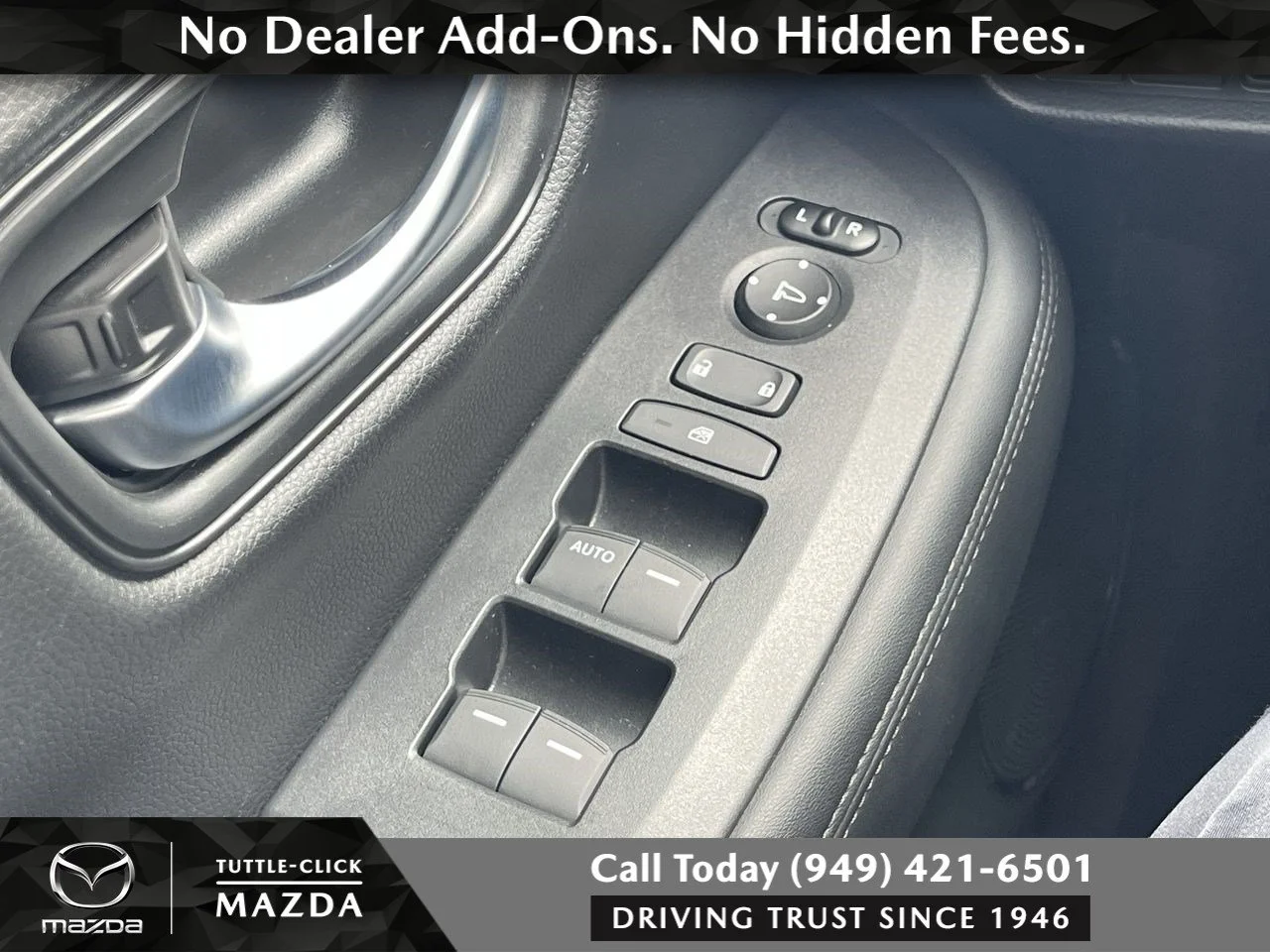 Used 2025 White Honda LX image 31