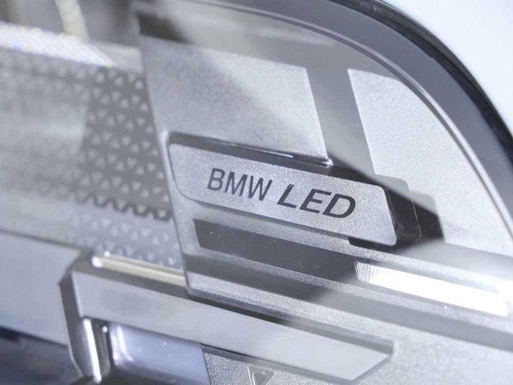 New 2026 Brooklyn Grey Metallic BMW xDrive40i image 4
