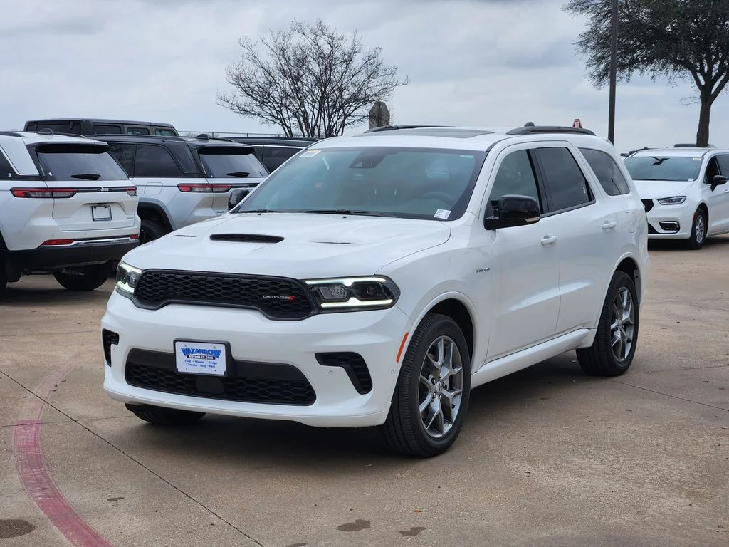 New 2026 White Knuckle Clear-Coat Exterior Paint Dodge GT Plus HEMI V8 image 2