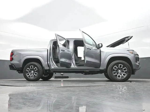 2026 Chevrolet Colorado Z71 - Photo 31