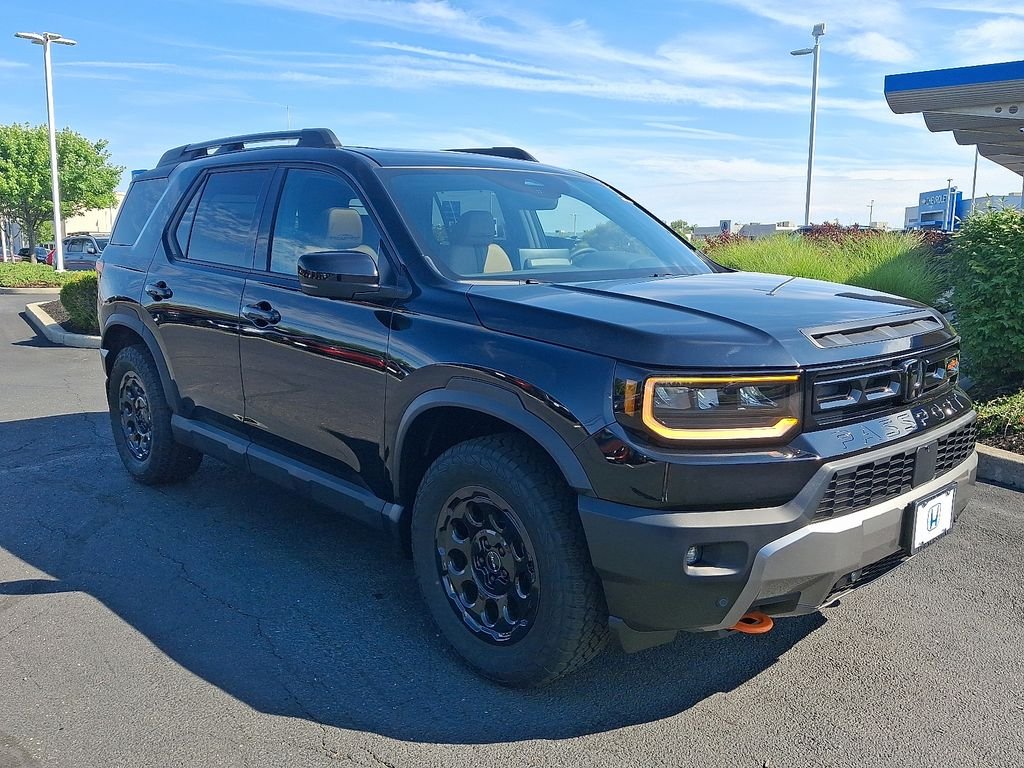 New 2026 Crystal Black Pearl Honda TrailSport Blackout Elite image 2