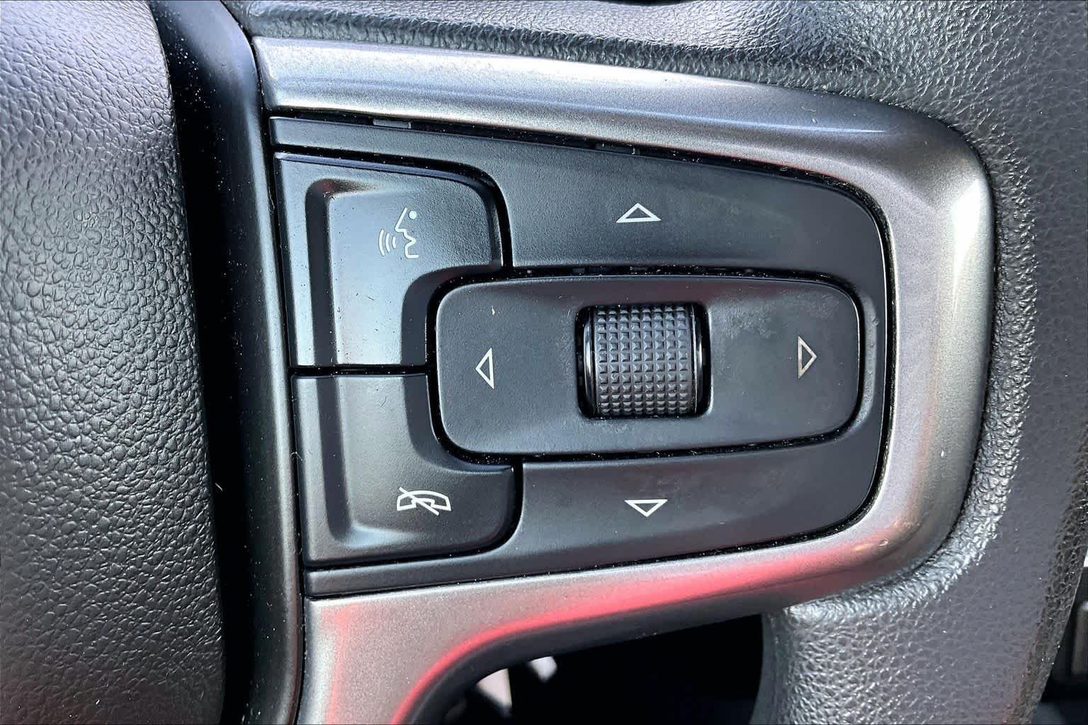 Used 2020 Satin Steel Metallic Chevrolet LT image 23