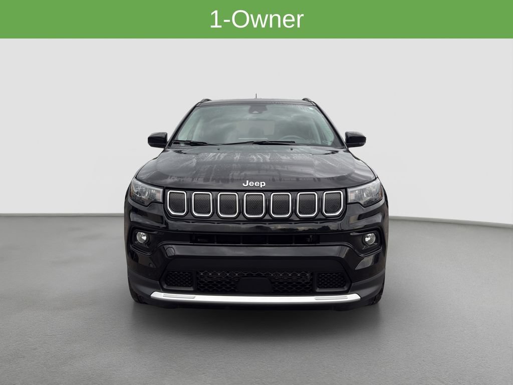 Used 2022 Black Jeep Limited 4x4 image 2
